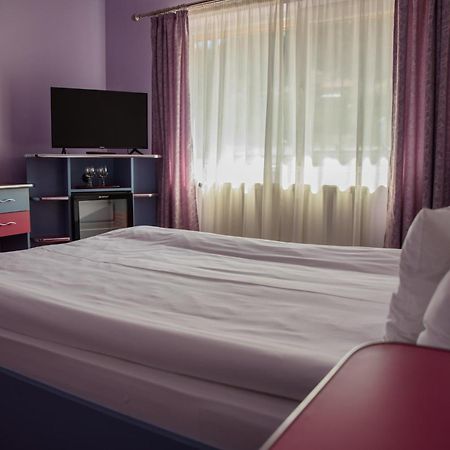 Hotel Yax Cîmpeni Room photo