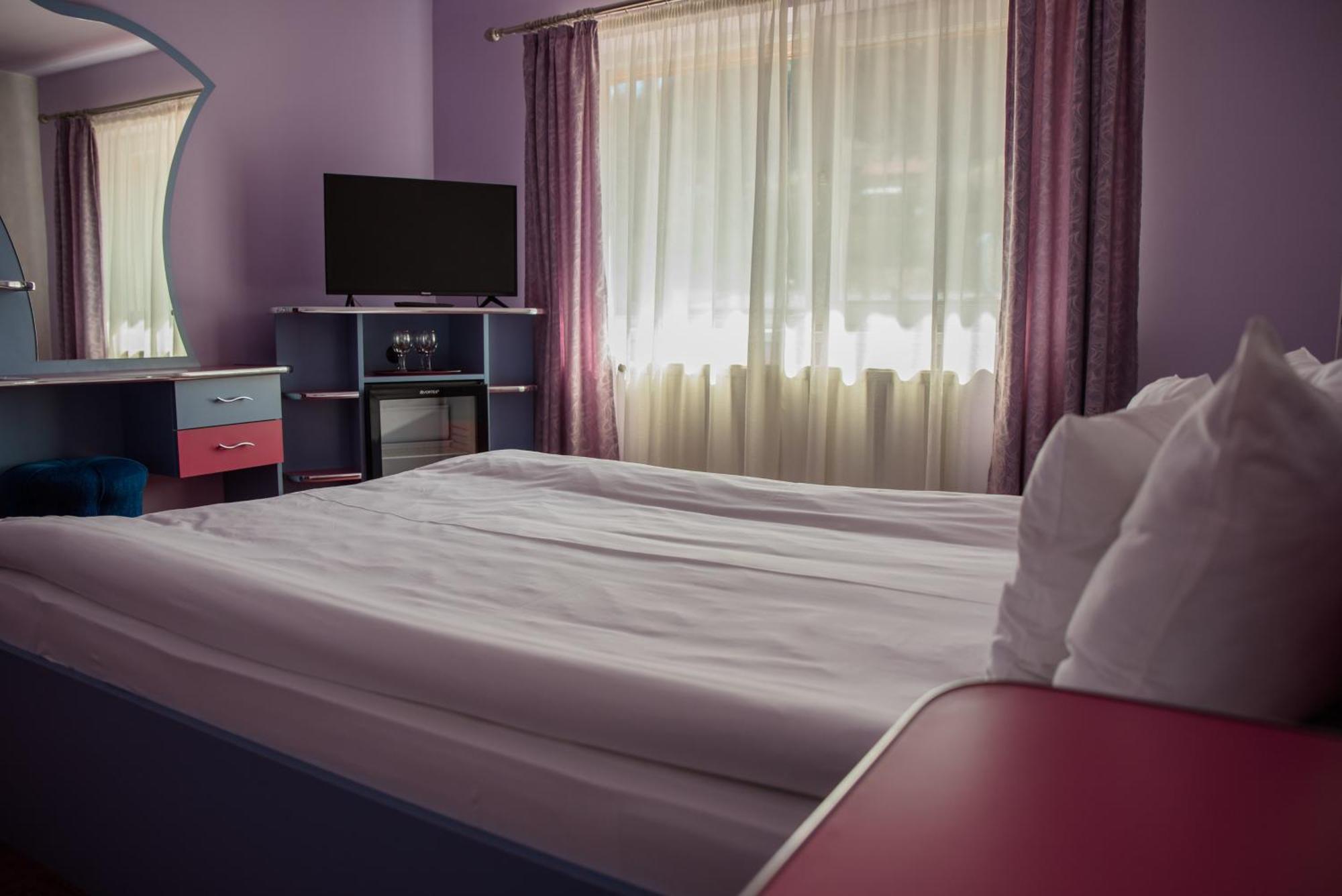 Hotel Yax Cîmpeni Room photo